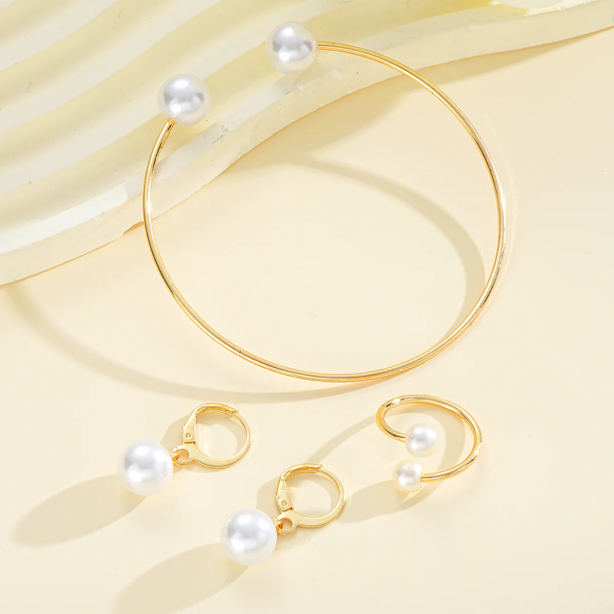 3pc Gold Pearl Jewelry Set - Image 2