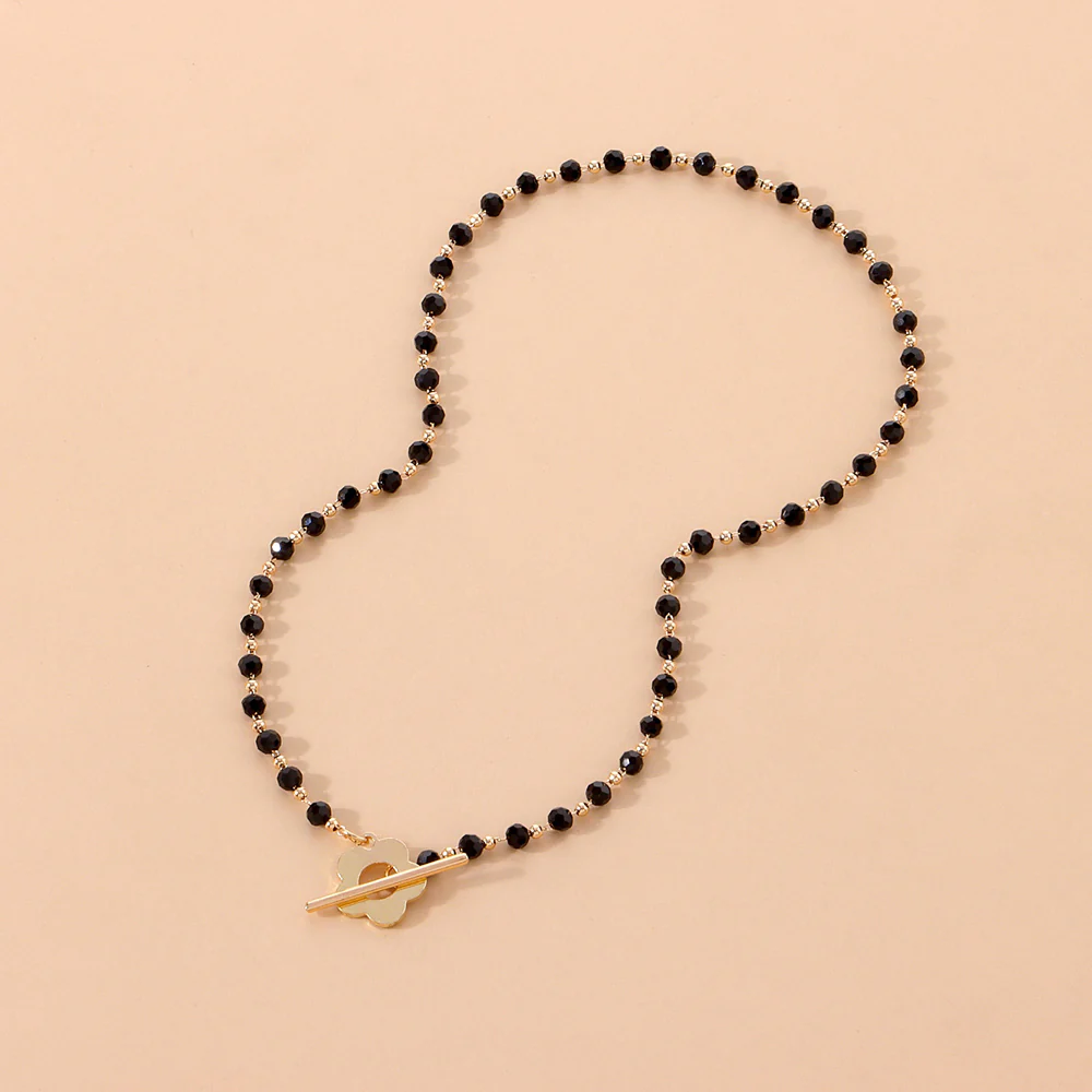 Black Bead Clover Toggle Choker - Image 5