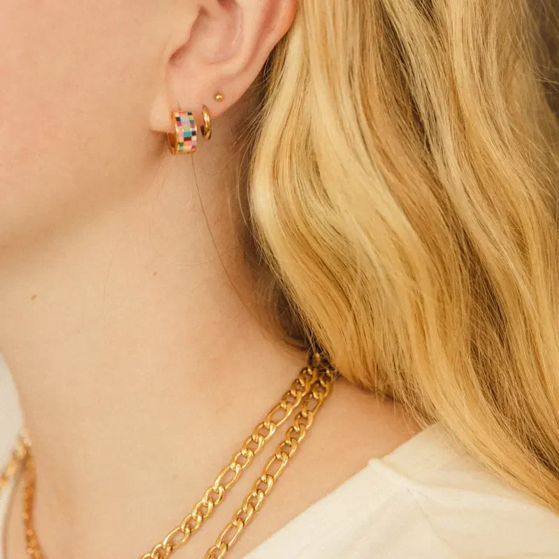 Chunky Checkered Hoop Earrings - Image 3