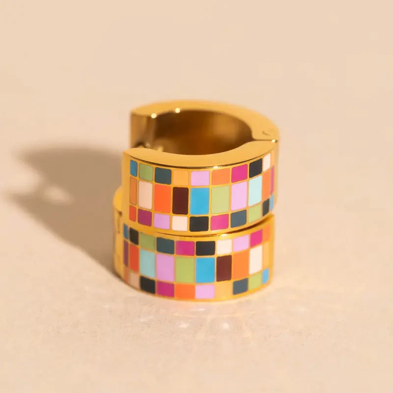 Chunky Checkered Hoop Earrings - Image 5
