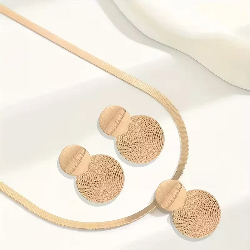 Circle Disc Necklace & Earrings Set - Image 4