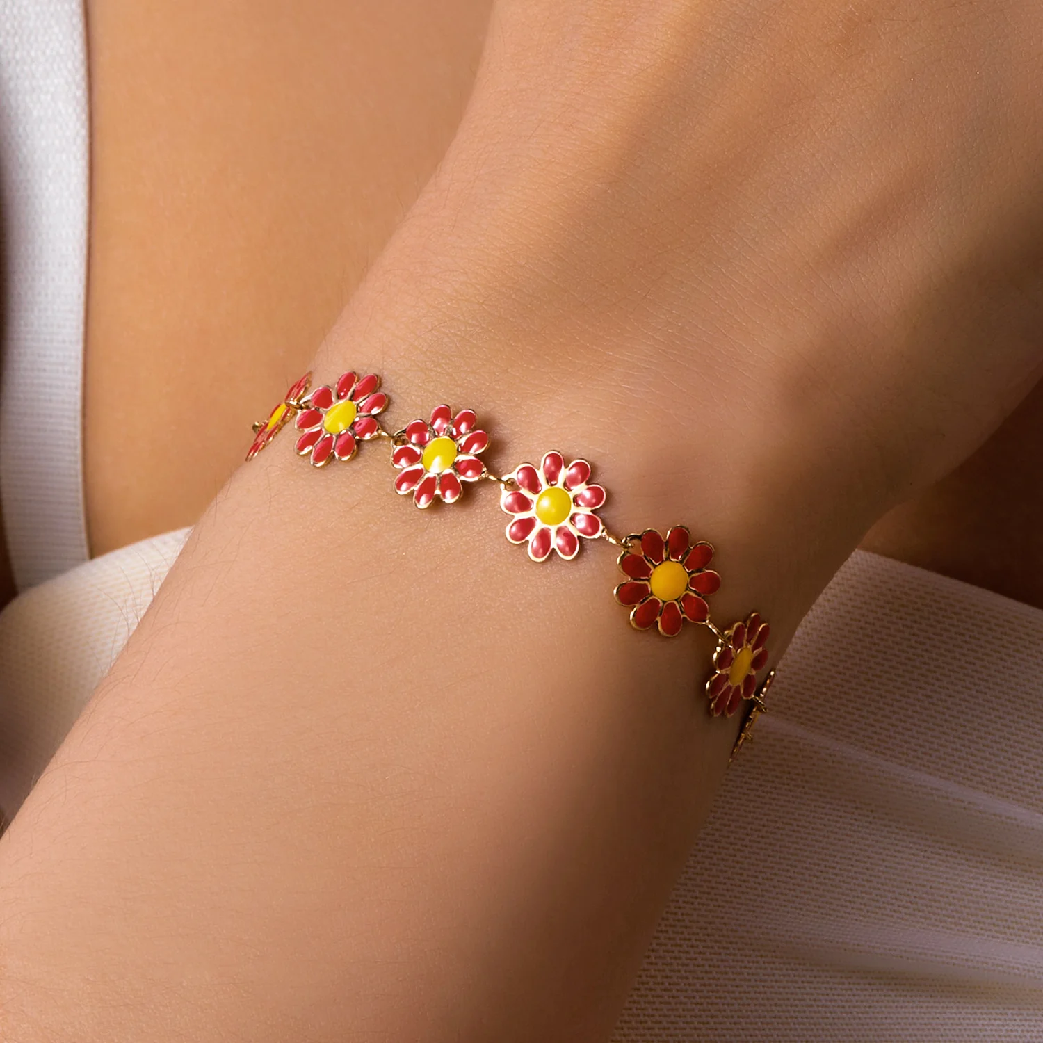 Daisy Chain Enamel Bracelet - Image 12