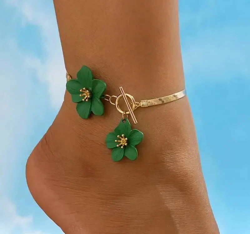 Elegant Twin Flower Anklet - Image 10