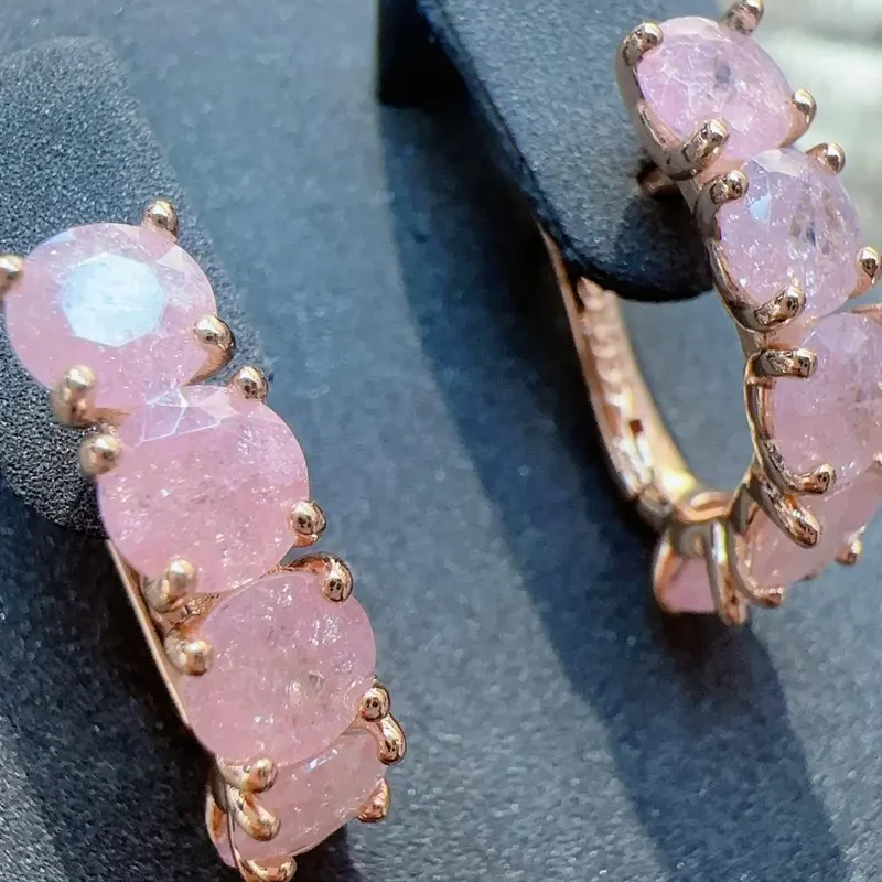 Elegant Zirconia Hoop Earrings - Image 4