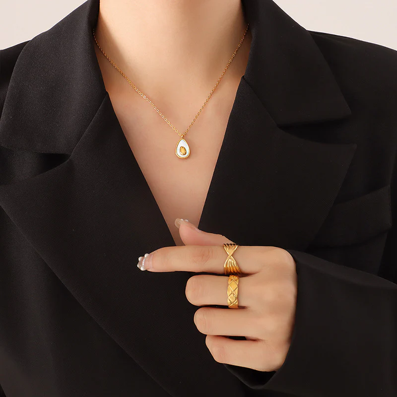 Gold & Mother of Pearl Teardrop Jewelry Set
